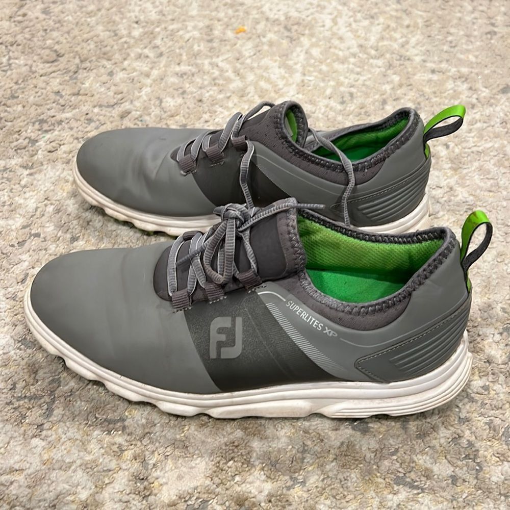Footjoy Superlites Xp Golf Shoes Size 9 spikeless golf sneaker